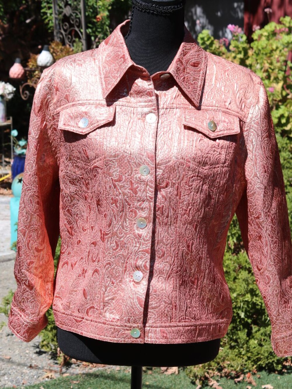 Lara Lane metallic salmon pink/gold paisley brocade jean-style jacket